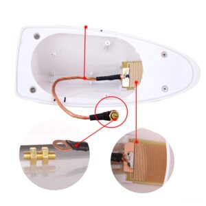 Antena auto activa AM - FM tip "SHARK TAIL" culoare SILVER