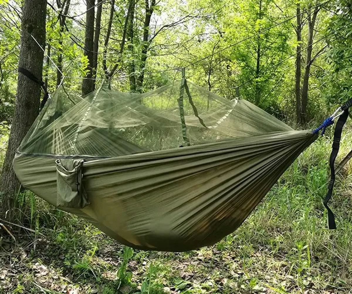 Hamac turistic din nylon cu plasa de tantari, culoare verde, dimensiuni 260 cm x 140 cm 5 Hamac turistic din nylon cu plasa de tantari, culoare verde, dimensiuni 260 cm x 140 cm